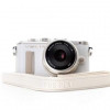 Olympus PEN E-PL8, Kamera Mirrorless Terbaik Untuk Foto Selfie
