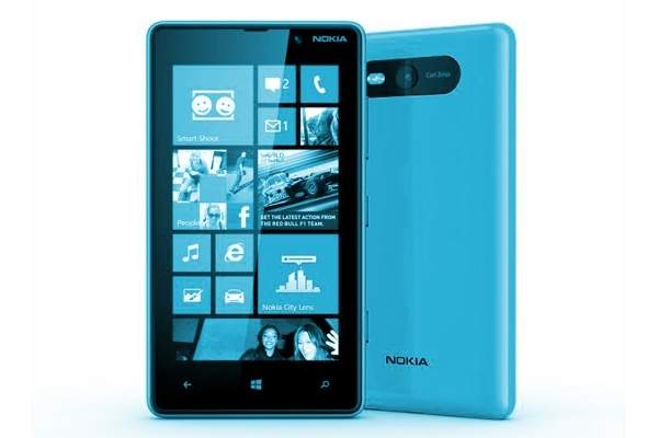 Lumia 830, Smartphone WP Kuat di Kamera