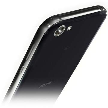 Sharp Aquos R, Ponsel Android Kamera Mesin Snapdragon 835