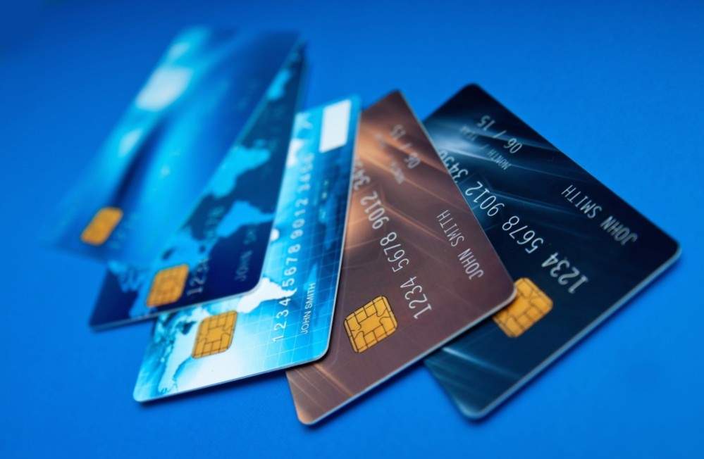 kartu kredit kartu debit