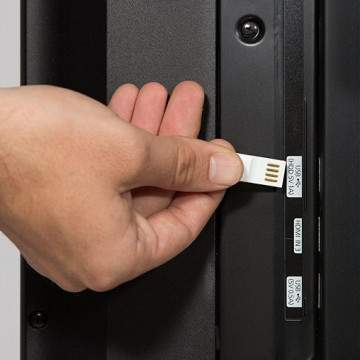 Nonton Film Pakai Flashdisk di TV? Cek Harga TV Murah dengan Port USB