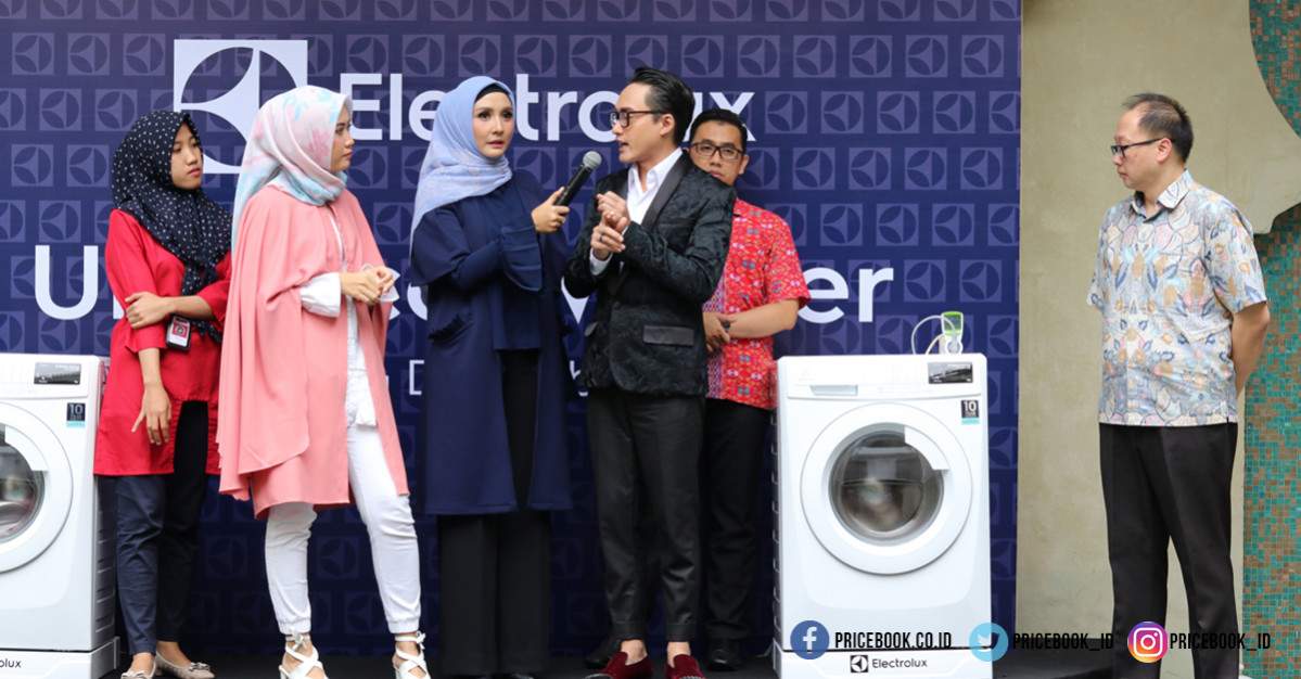 Mencuci Hijab dan Batik Kini Lebih Bersih dan Awet dengan 