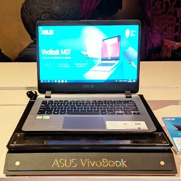 ASUS Vivobook A407, Laptop Core i3 Bersensor Fingerprint