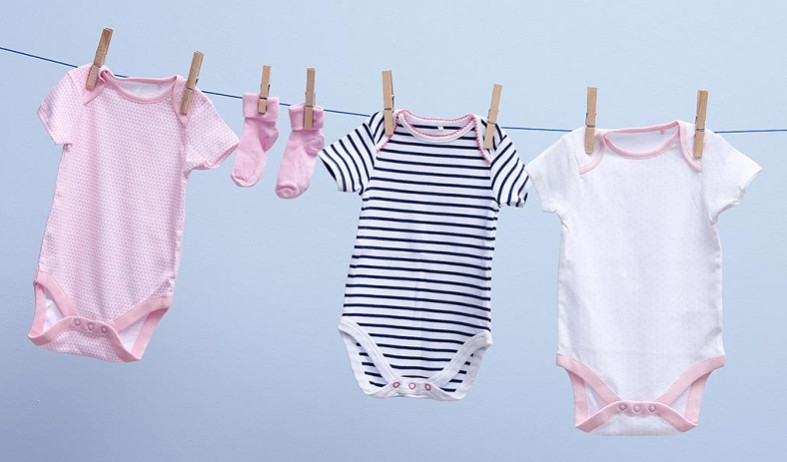 cara mencuci pakaian bayi