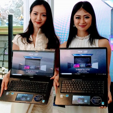 Asus Zenbook Pro 15 UX580, Laptop Touchscreen dengan ScreenPad Pertama di Dunia