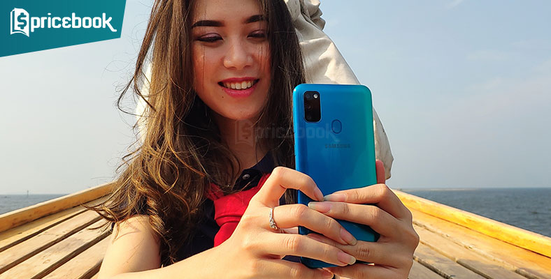 Perbandingan Spesifikasi Realme 5i Vs Samsung A20s