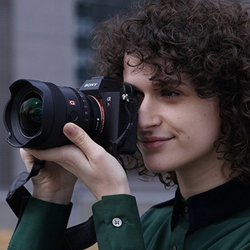 Lensa Ultra Wide Terbaru Sony FE 14mm F1.8 G Master Resolusi Tinggi
