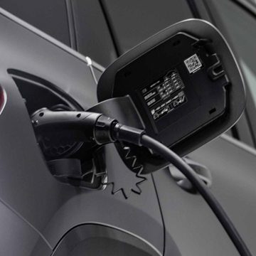 Mercedes-Benz Kenalkan Flexible Charging System untuk Mobil Listrik 