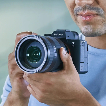 Sony Perkenalkan Kamera Alpha 7 IV Full Frame 33 MP