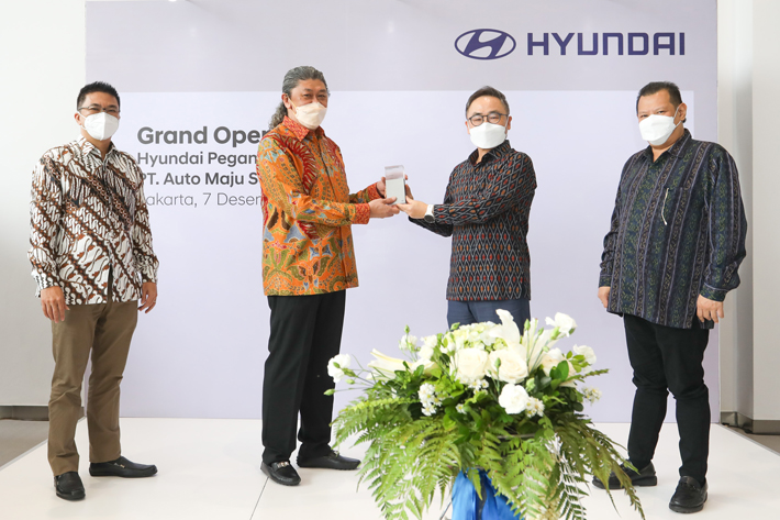 Hyundai Motors Indonesia Buka Dealer Baru Di Pegangsaan | Pricebook