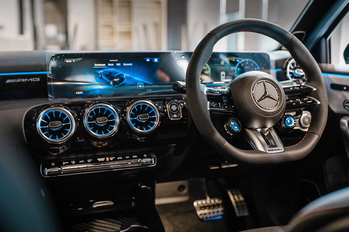Mercedes-Benz Luncurkan The new Mercedes-AMG A 35 dan A 45 S-4