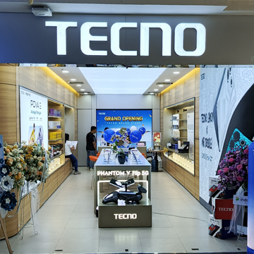 Tecno Resmikan Experience Store Pertama di Surabaya