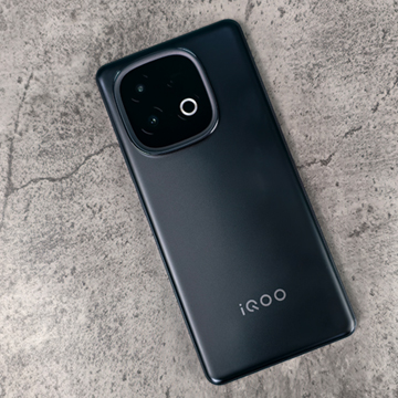 Review iQOO Neo 10: Flagship Killer Snapdragon 8s Gen 4 Baterai 7.000 mAh