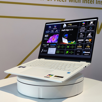 Acer Swift Edge 14 AI, Laptop Ultra Ringan dengan Corning Gorilla Glass Matte Pro