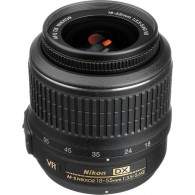 Nikon AF-S 18-55mm f / 3.5-5.6G VR