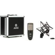 AKG P220